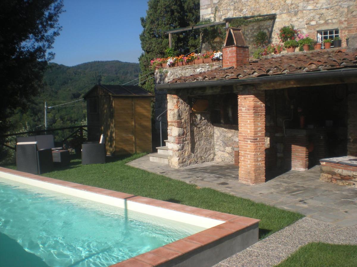 Nel Colle Apartment Valdottavo Luaran gambar